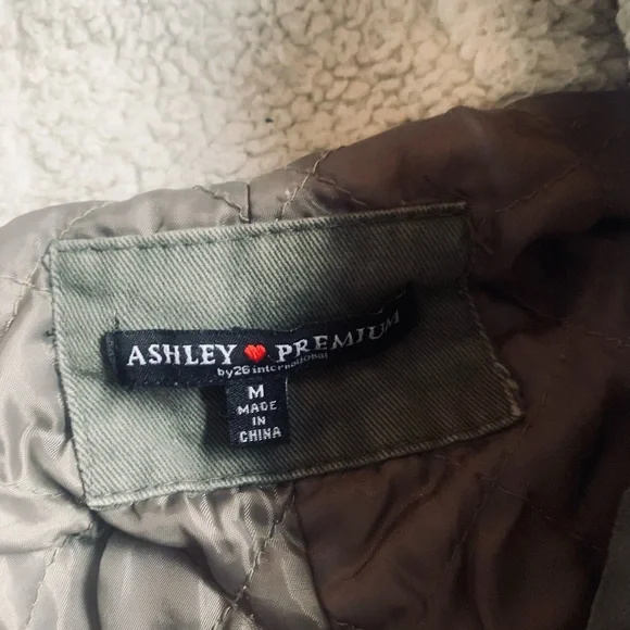 Fall Jacket - Picture 6 of 8